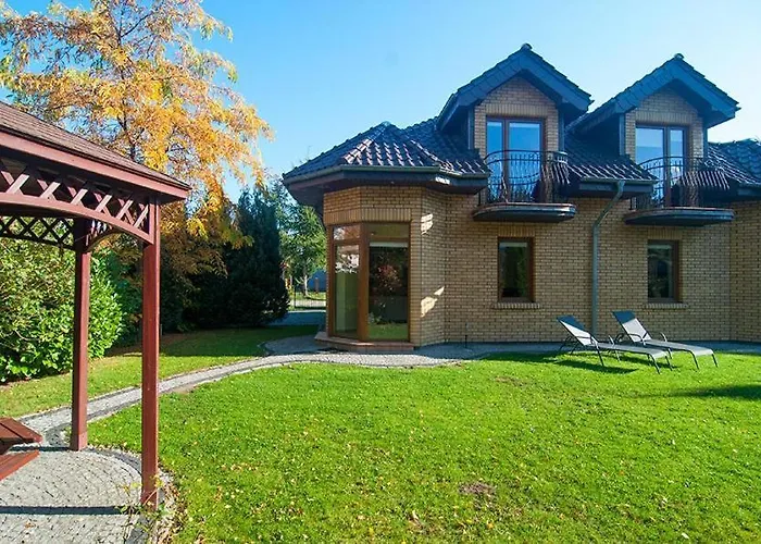 Bursztynowa 1 * Poddąbie